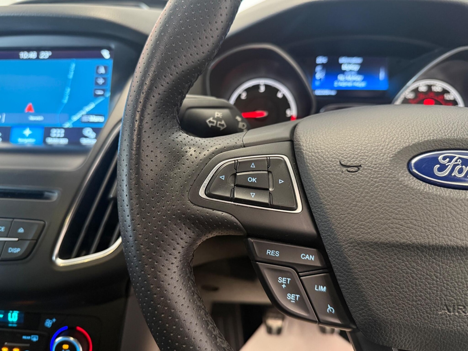 Used Ford Focus 2017 for sale - 77783429: Photo 25