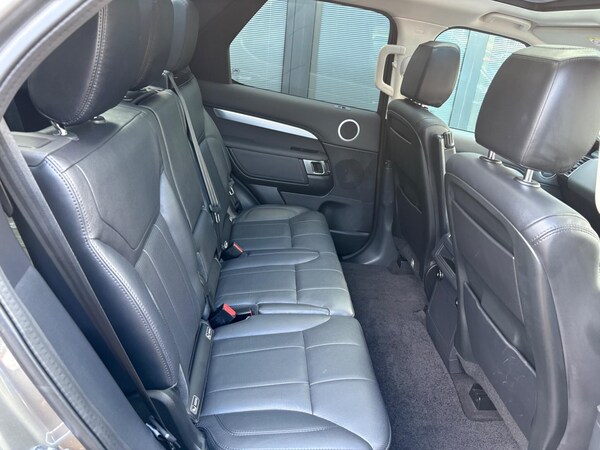 Used Land Rover Discovery 2019 for sale - 76042354: Photo 14