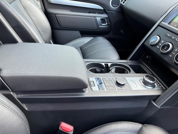 Used Land Rover Discovery 2019 for sale - 76042354: Photo 23