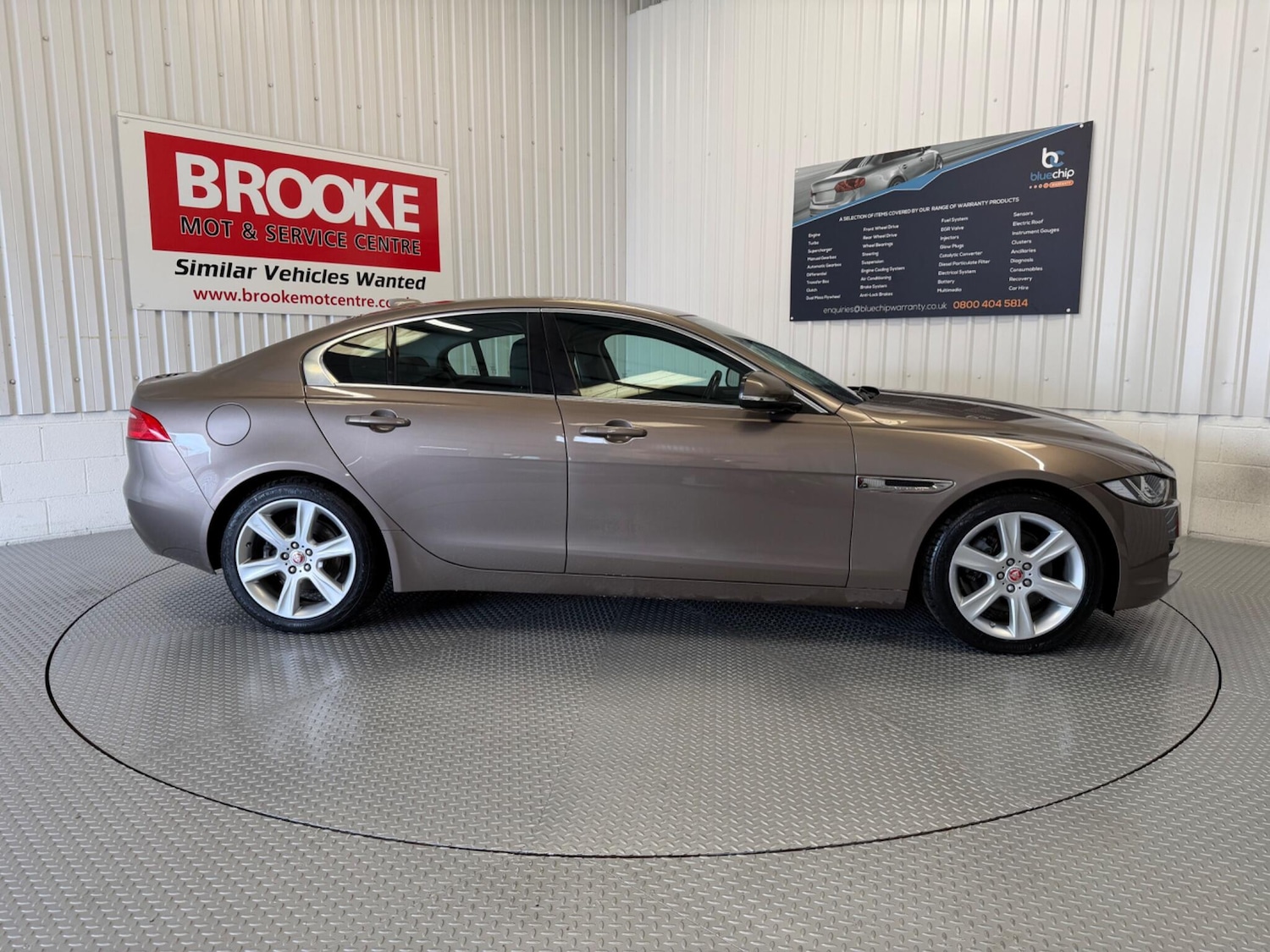 Used Jaguar XE for sale - 77909158: Photo 8