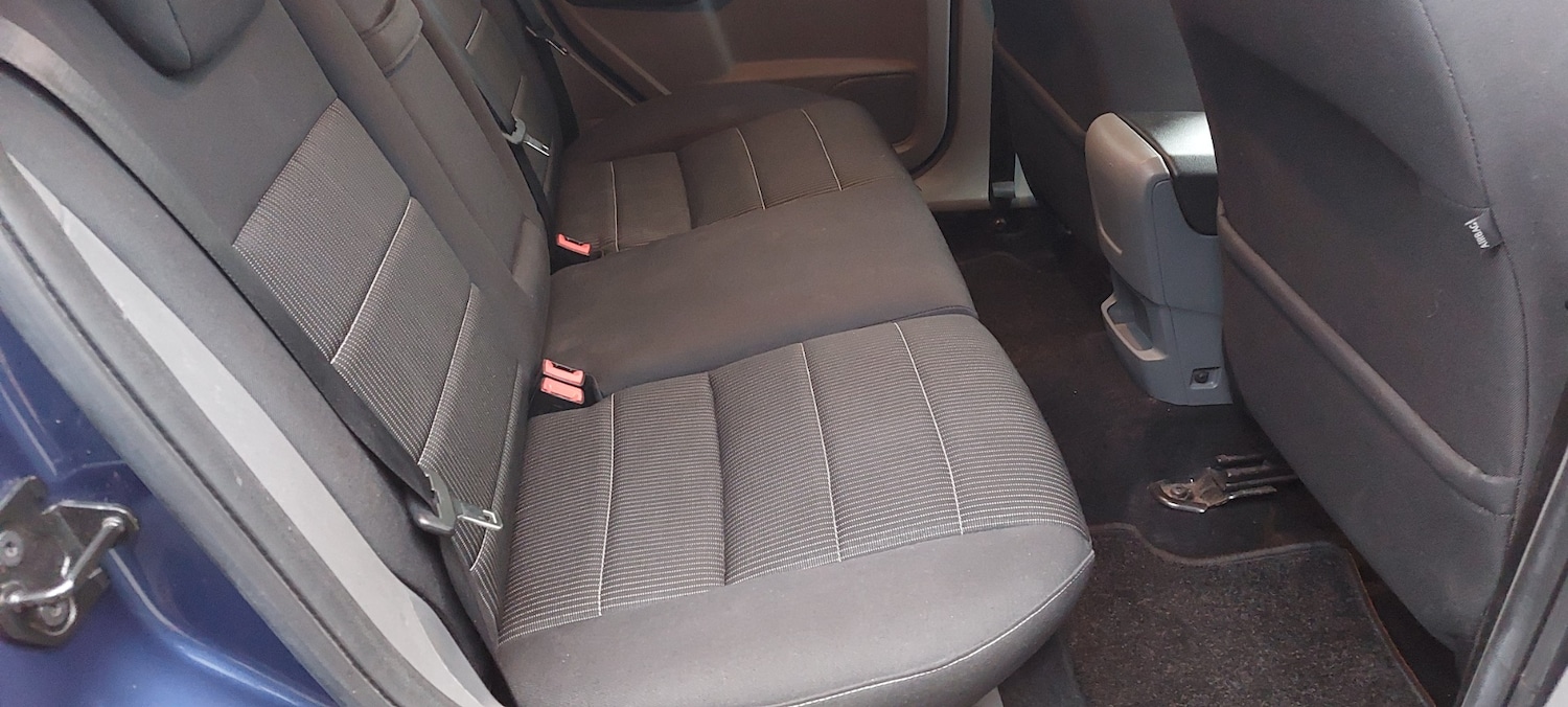 Used Ford Focus 2008 for sale - 76309760: Photo 12