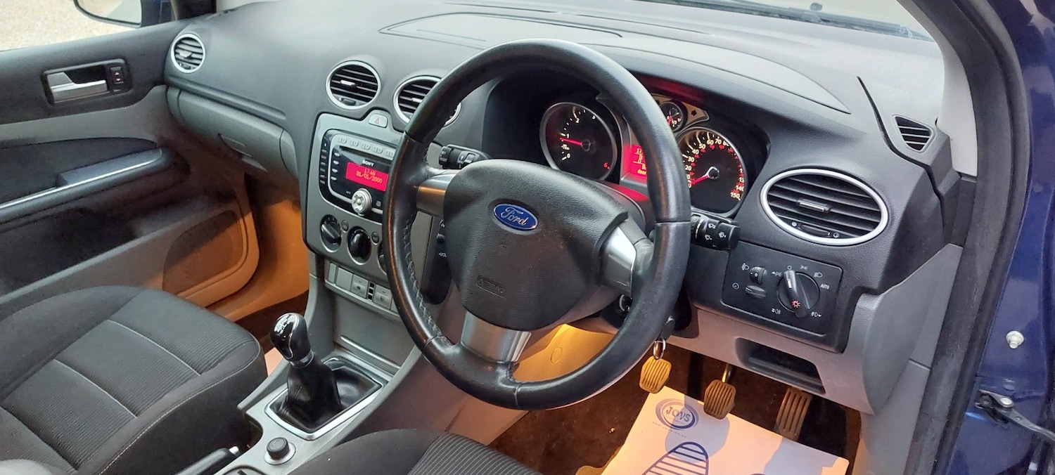 Used Ford Focus 2008 for sale - 76309760: Photo 7