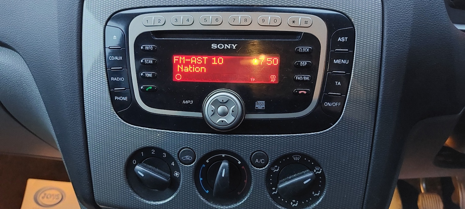 Used Ford Focus 2008 for sale - 76309760: Photo 9