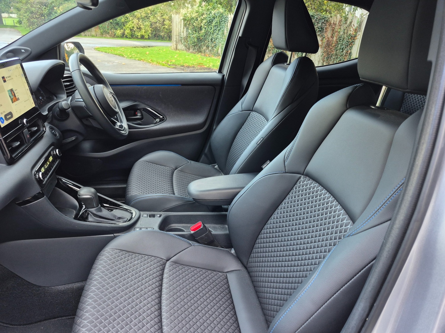 Used Toyota Yaris 2024 for sale - 76358293: Photo 13
