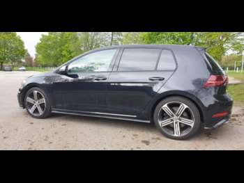 Used Volkswagen Golf 2019 for sale - 74602255: Photo