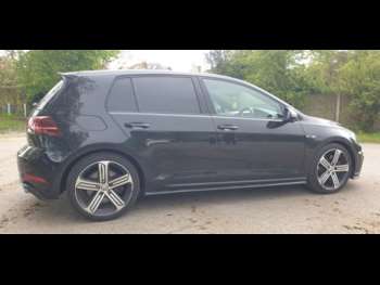 Used Volkswagen Golf 2019 for sale - 74602255: Photo