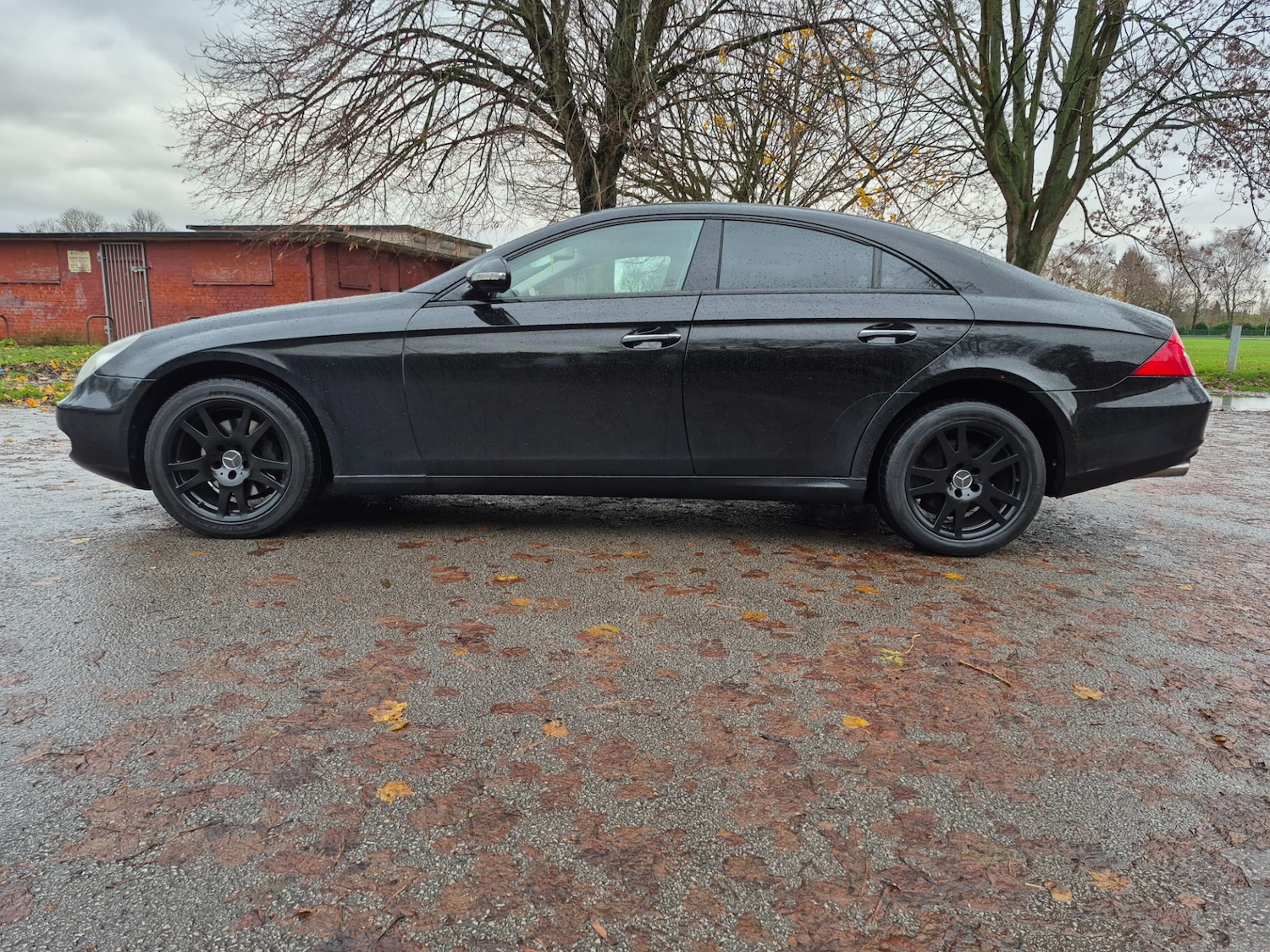 Used Mercedes-Benz CLS 2006 for sale - 76885168: Photo 4