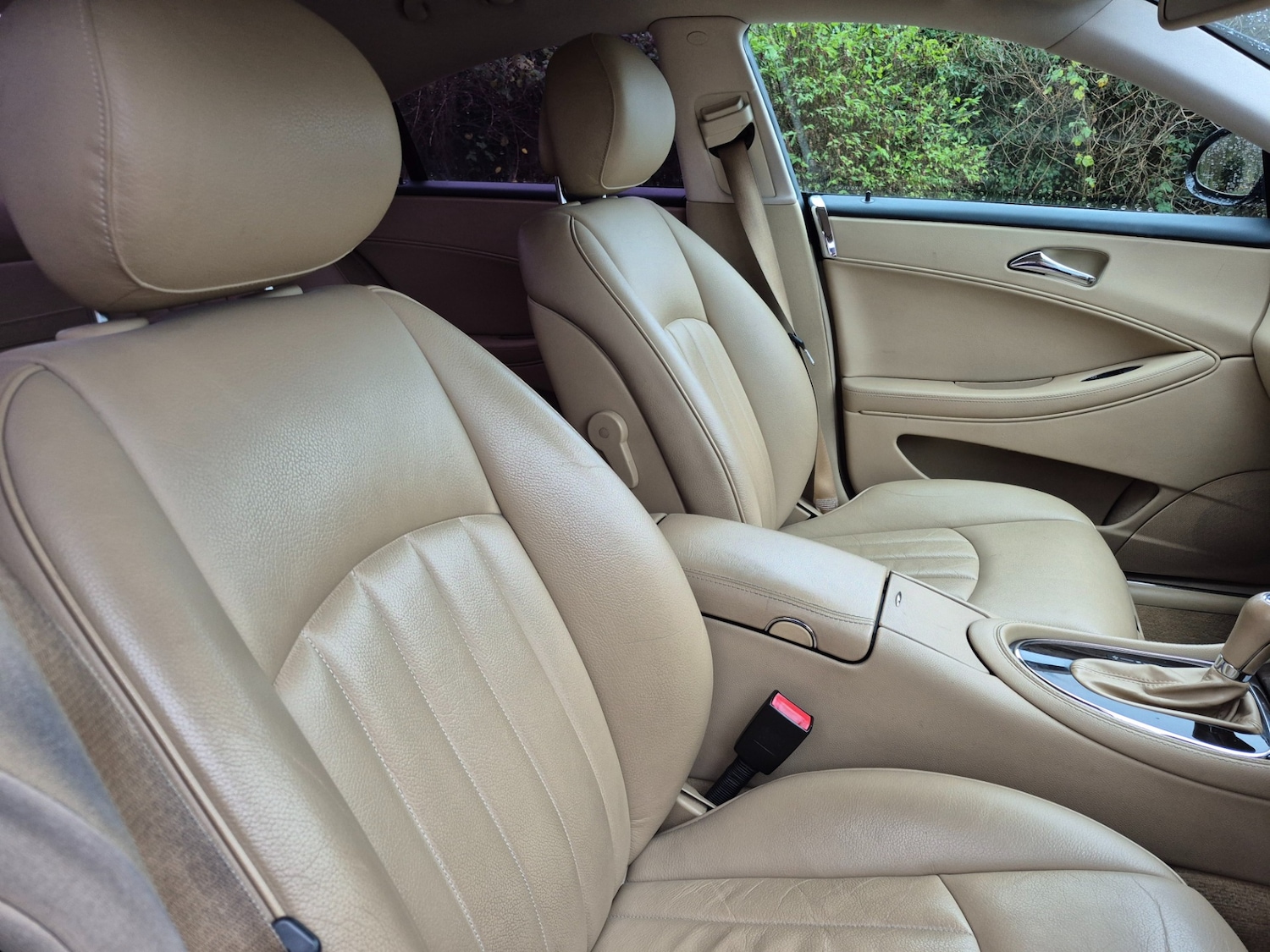 Used Mercedes-Benz CLS 2006 for sale - 76885168: Photo 8