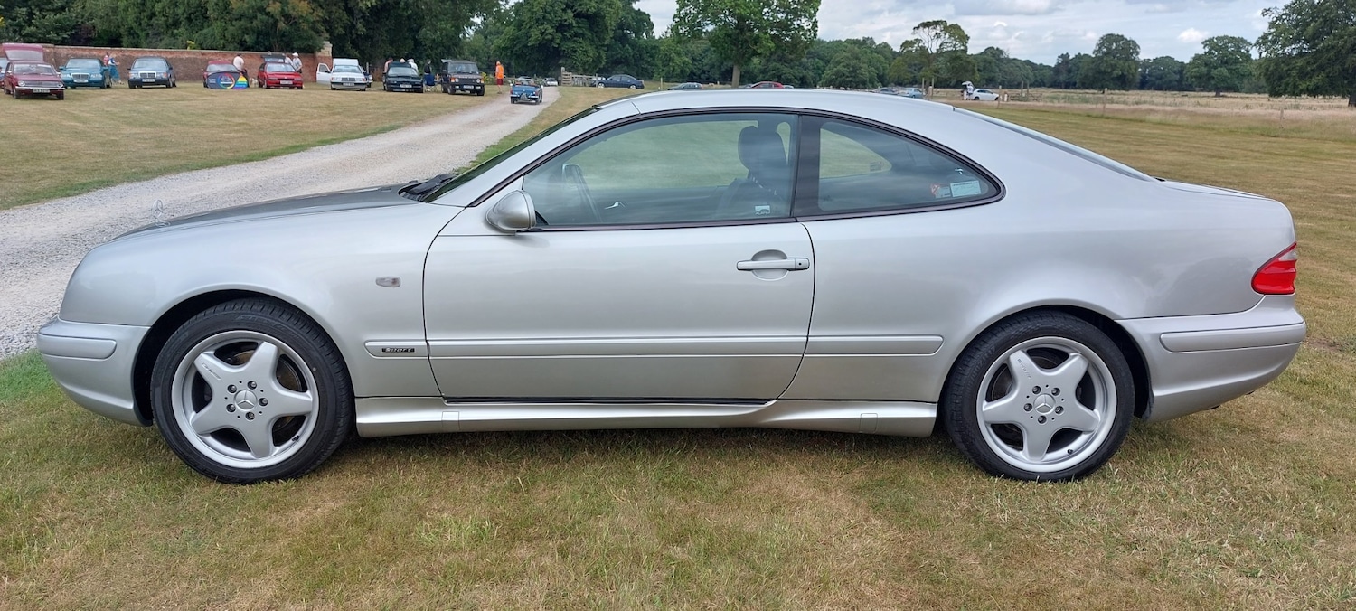 Used Mercedes-Benz CLK 1998 for sale - 76544347: Photo 5