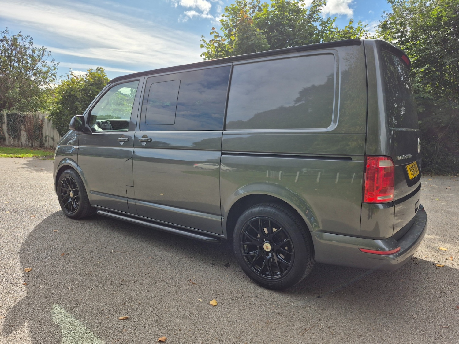 Used Volkswagen Transporter 2018 for sale - 76379236: Photo 3