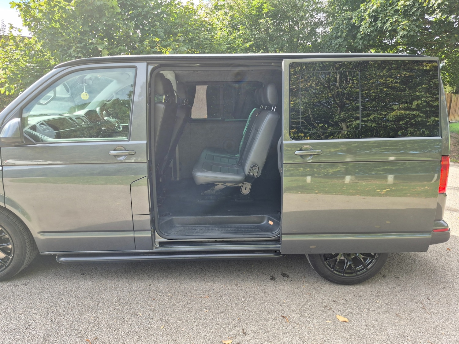 Used Volkswagen Transporter 2018 for sale - 76379236: Photo 4