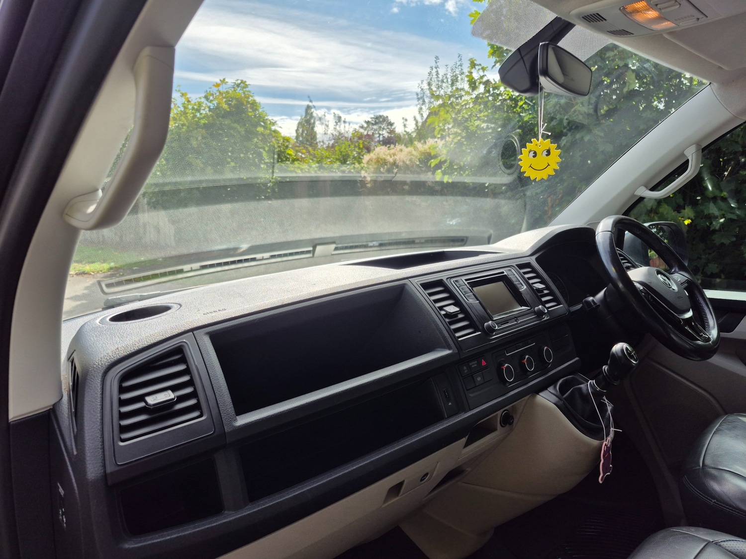 Used Volkswagen Transporter 2018 for sale - 76379236: Photo 9