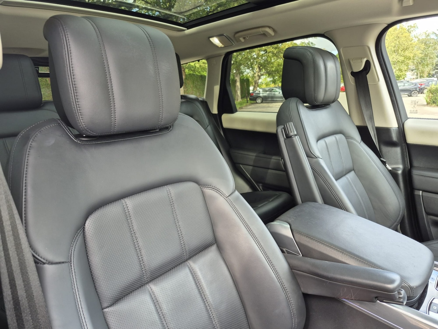 Used Land Rover Range Rover Sport 2022 for sale - 75925681: Photo 9