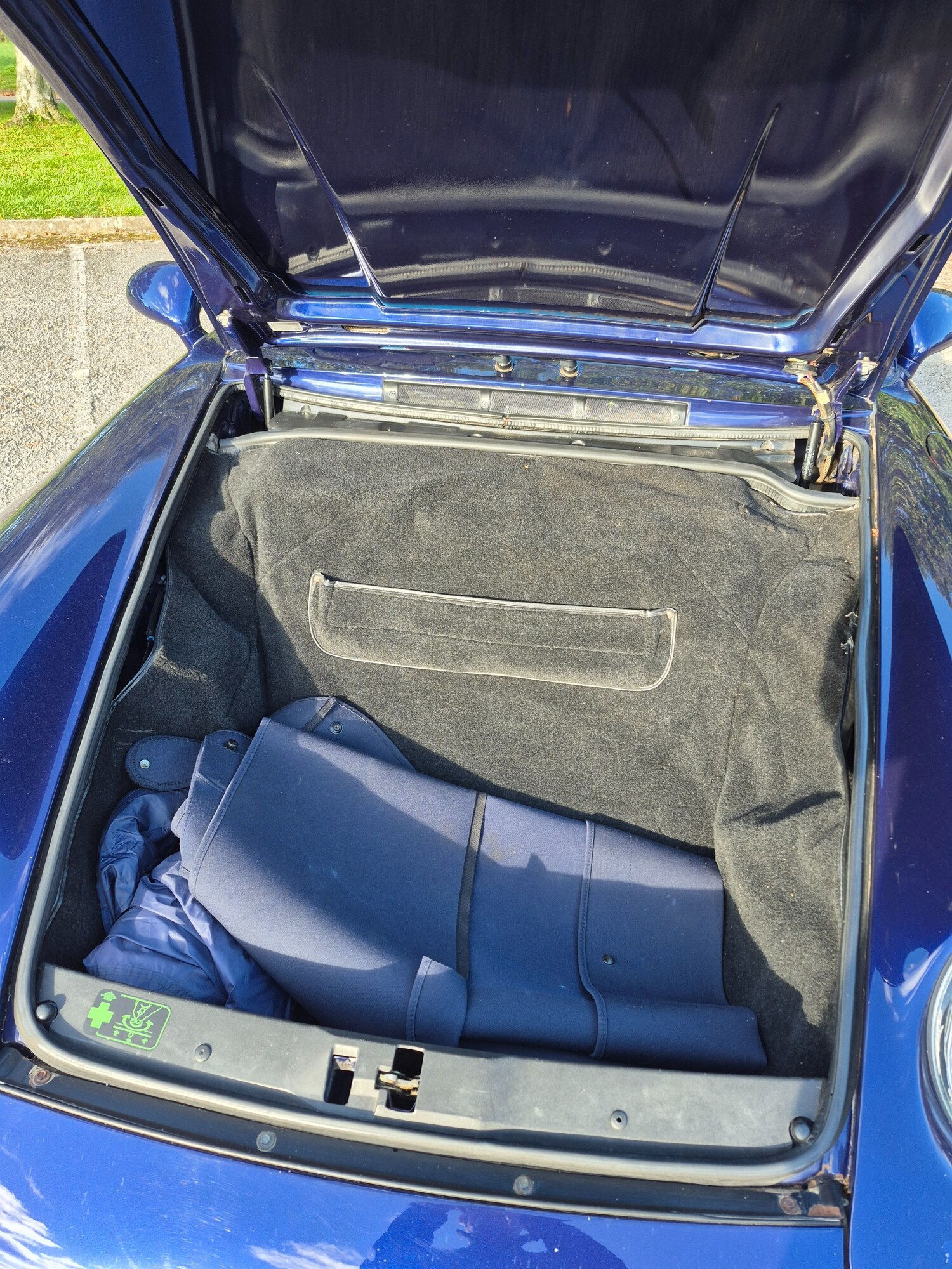 Used Porsche 911 1994 for sale - 76225353: Photo 28