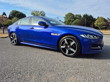Used Jaguar XE 2018 for sale - 79542166: Photo