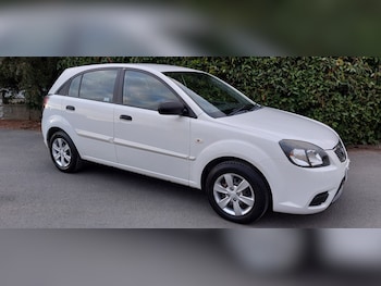 Kia - Rio