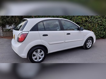 Used Kia Rio 2011 for sale - 75828706: Photo 4