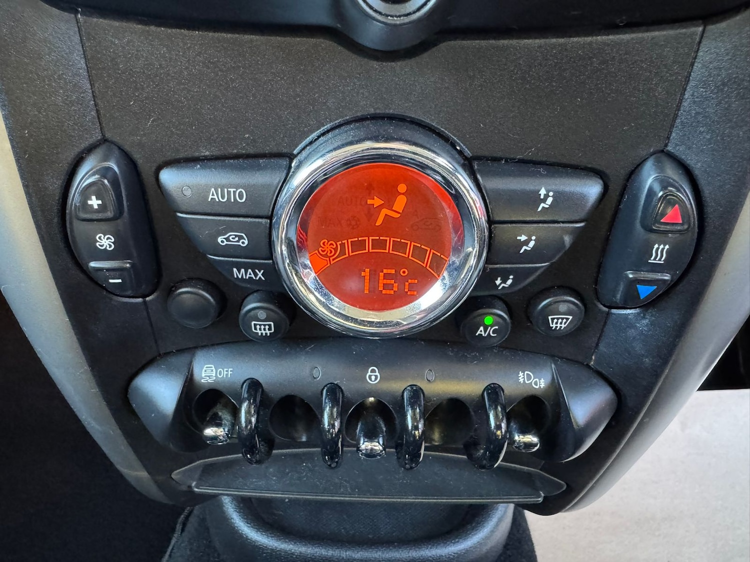 Vehicle 44