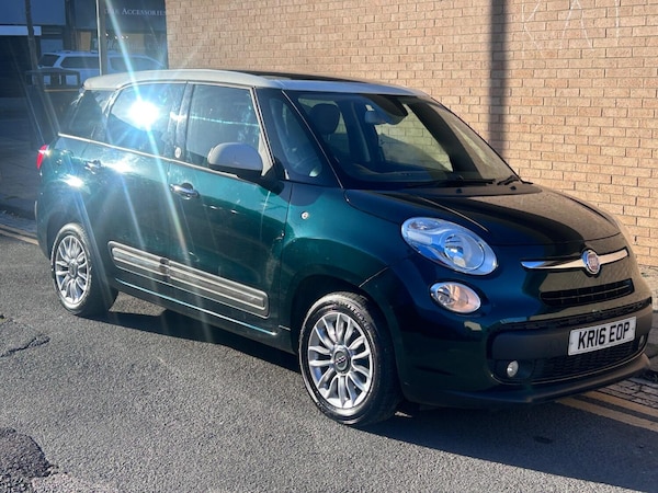 Used Fiat 500L 2016 for sale - 76070478: Photo 2