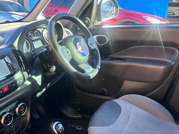Used Fiat 500L 2016 for sale - 76070478: Photo 31