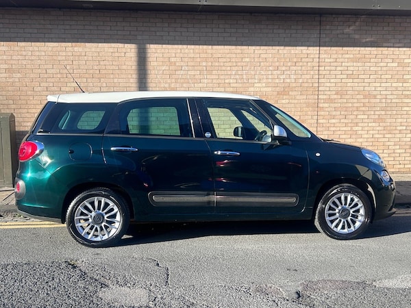 Used Fiat 500L 2016 for sale - 76070478: Photo 3