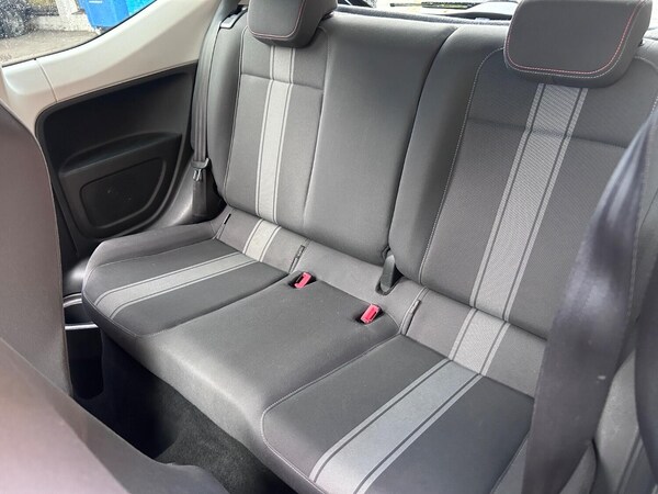 Used Volkswagen up! 2013 for sale - 76334710: Photo 41