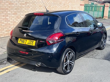 Used Peugeot 208 2017 for sale - 76794028: Photo