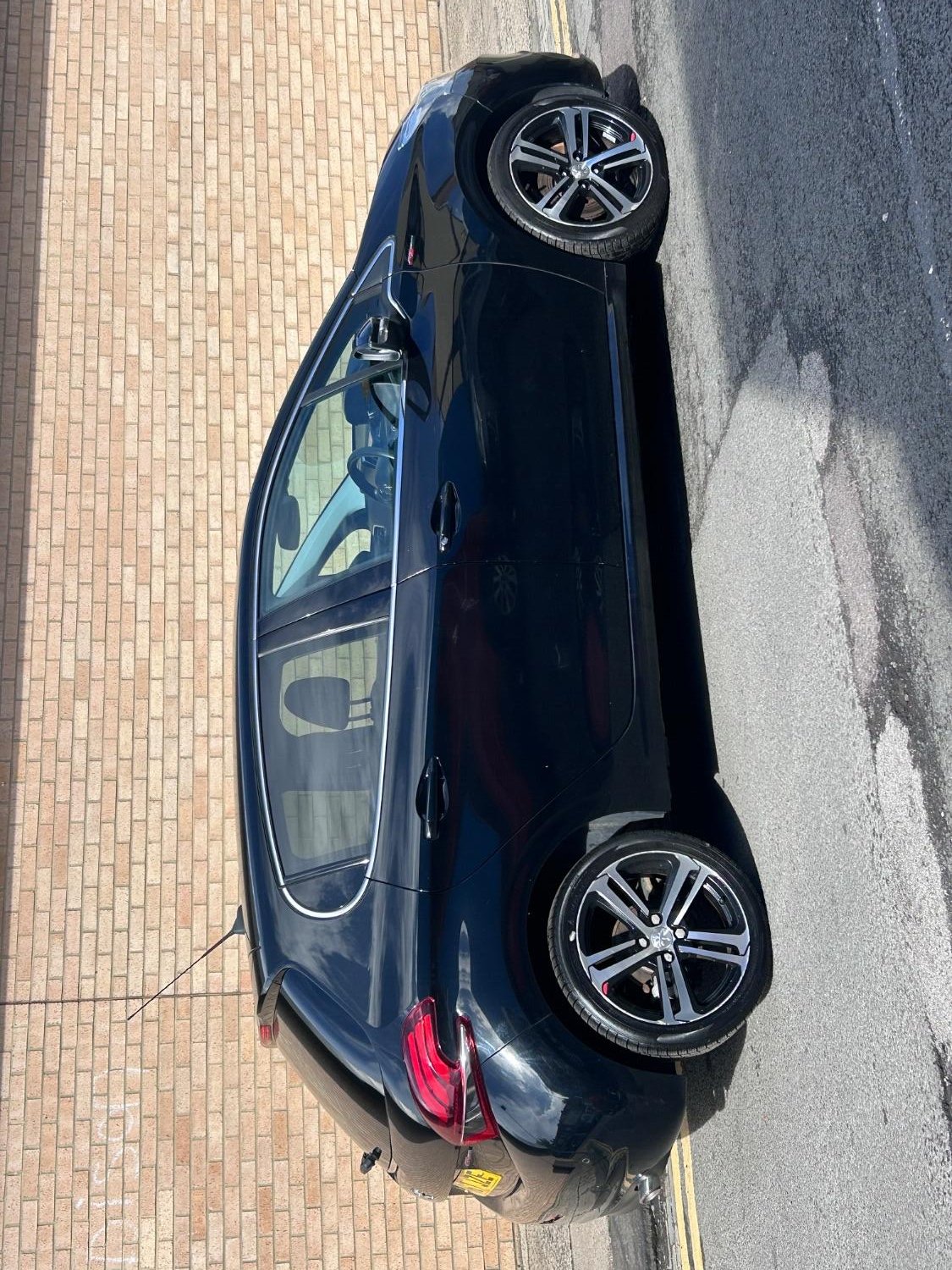 Used Peugeot 208 2017 for sale - 76794028: Photo 5