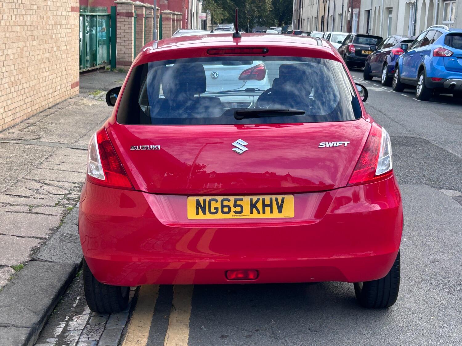 Used Suzuki Swift 2015 for sale - 77464690: Photo 5