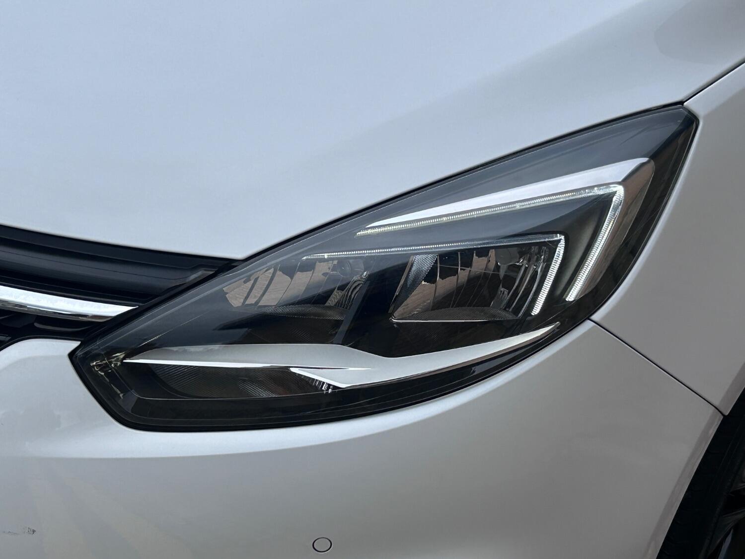 Used Vauxhall Zafira Tourer 2016 for sale - 76134051: Photo 20