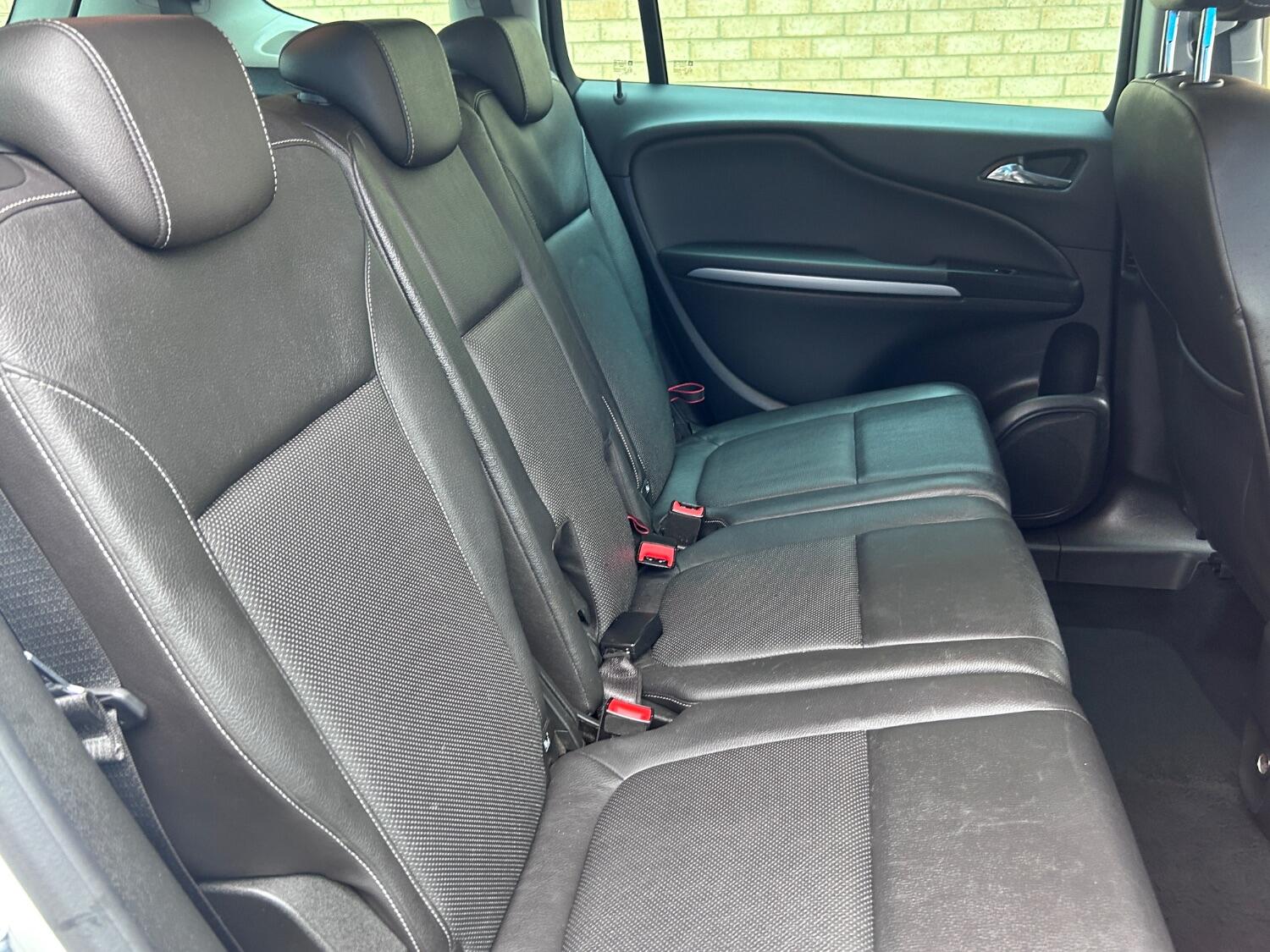 Used Vauxhall Zafira Tourer 2016 for sale - 76134051: Photo 41