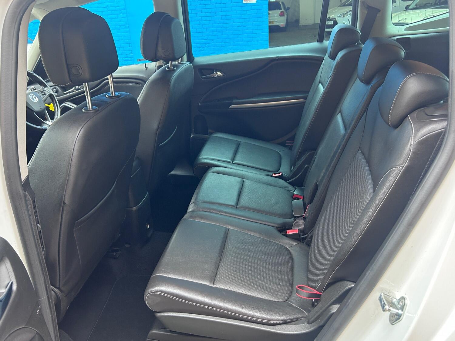 Used Vauxhall Zafira Tourer 2016 for sale - 76134051: Photo 45