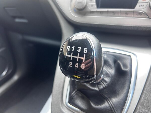 Used Ford Kuga 2009 for sale - 76134039: Photo 25