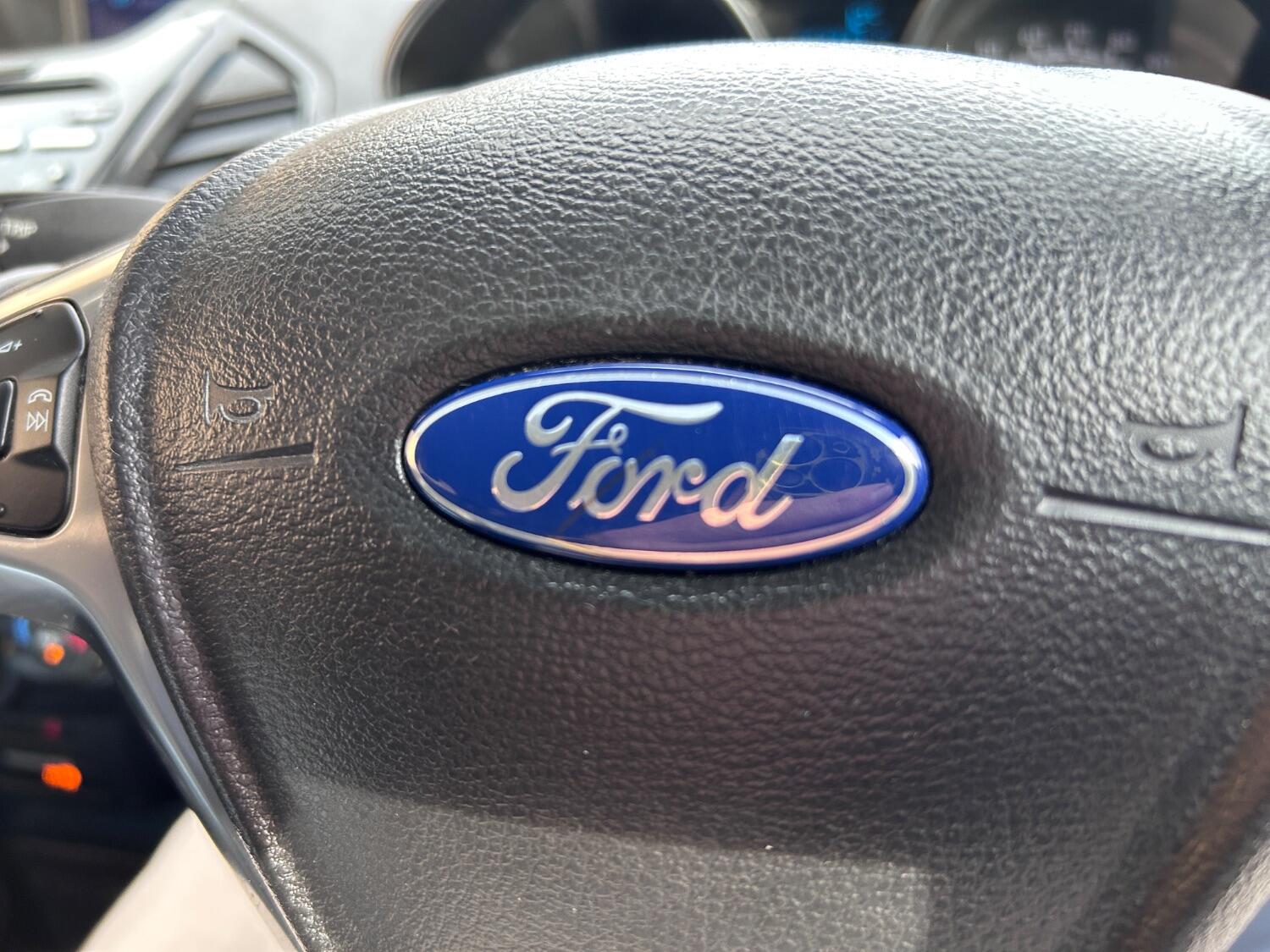 Used Ford Ecosport 2017 for sale - 76369344: Photo 24