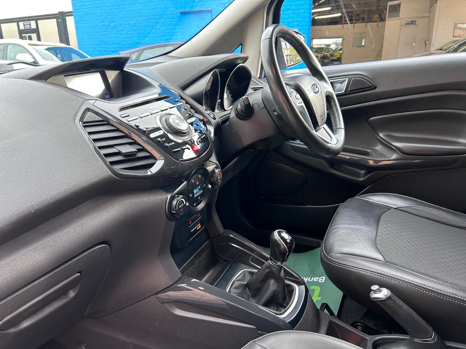 Used Ford Ecosport 2017 for sale - 76369344: Photo 41