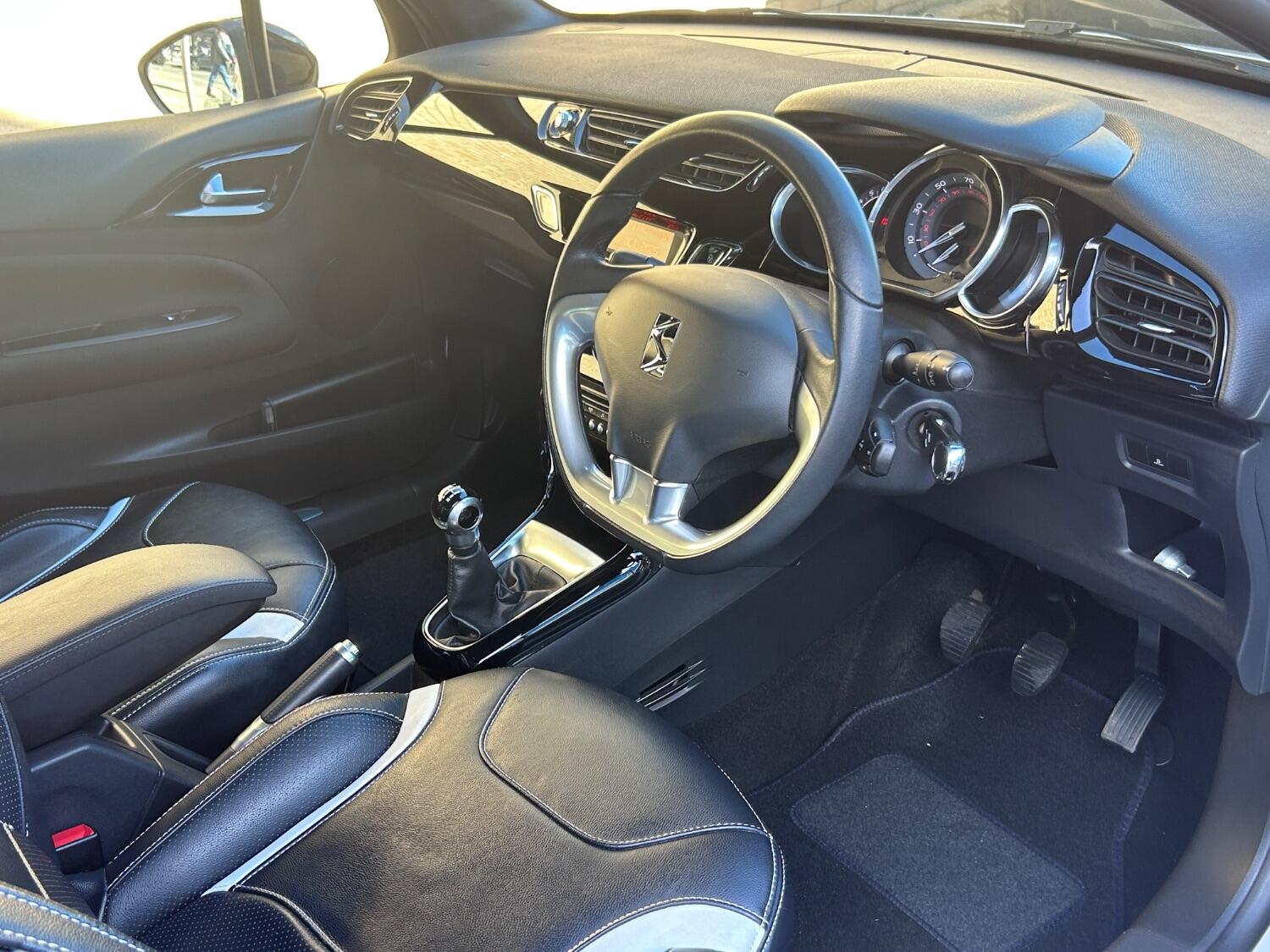 Used Citroen DS3 2013 for sale - 76186646: Photo 23