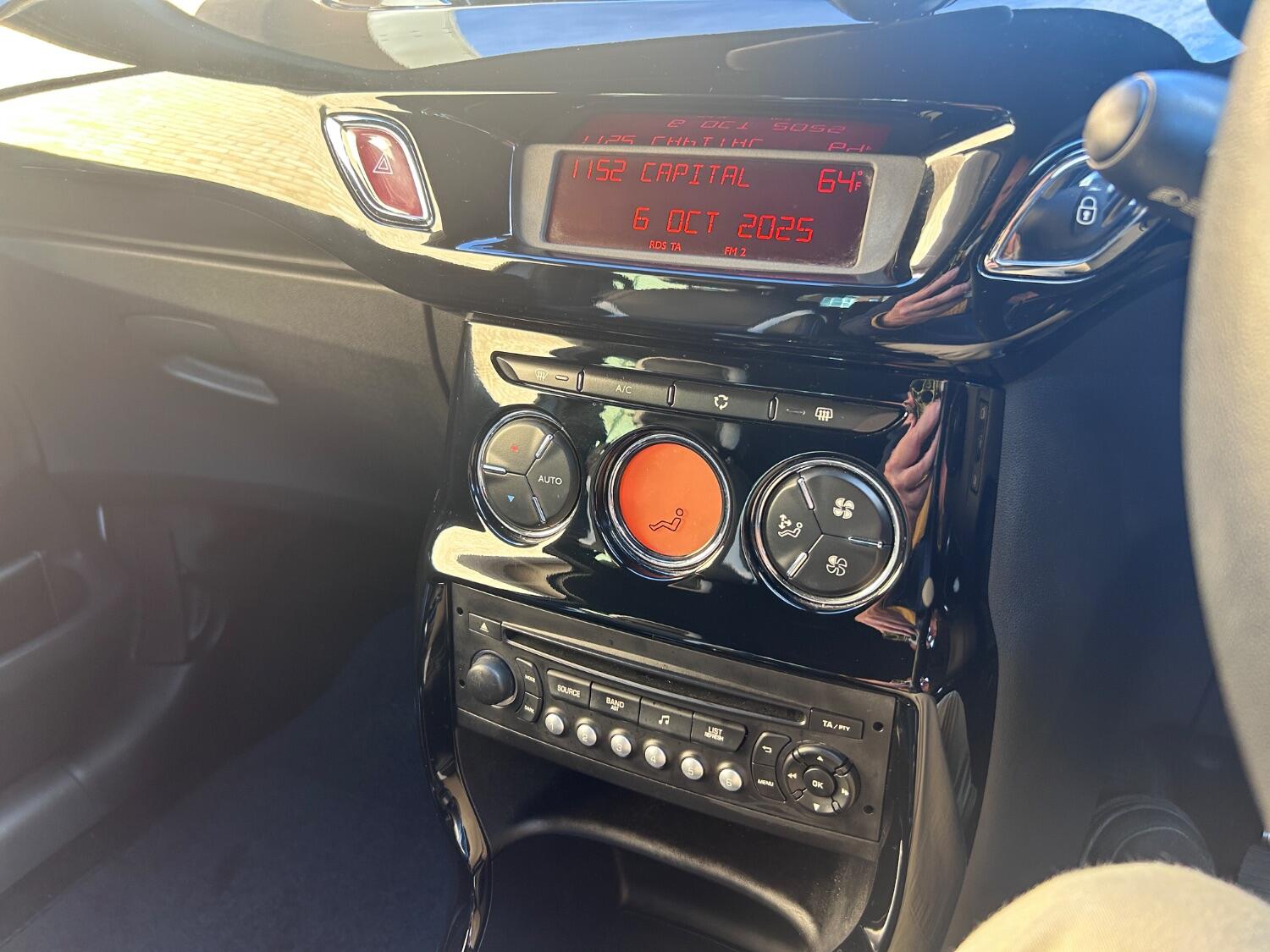 Used Citroen DS3 2013 for sale - 76186646: Photo 30