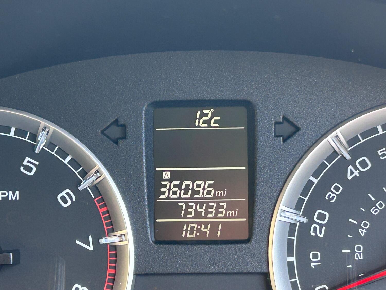Used Suzuki Swift 2015 for sale - 76120310: Photo 22