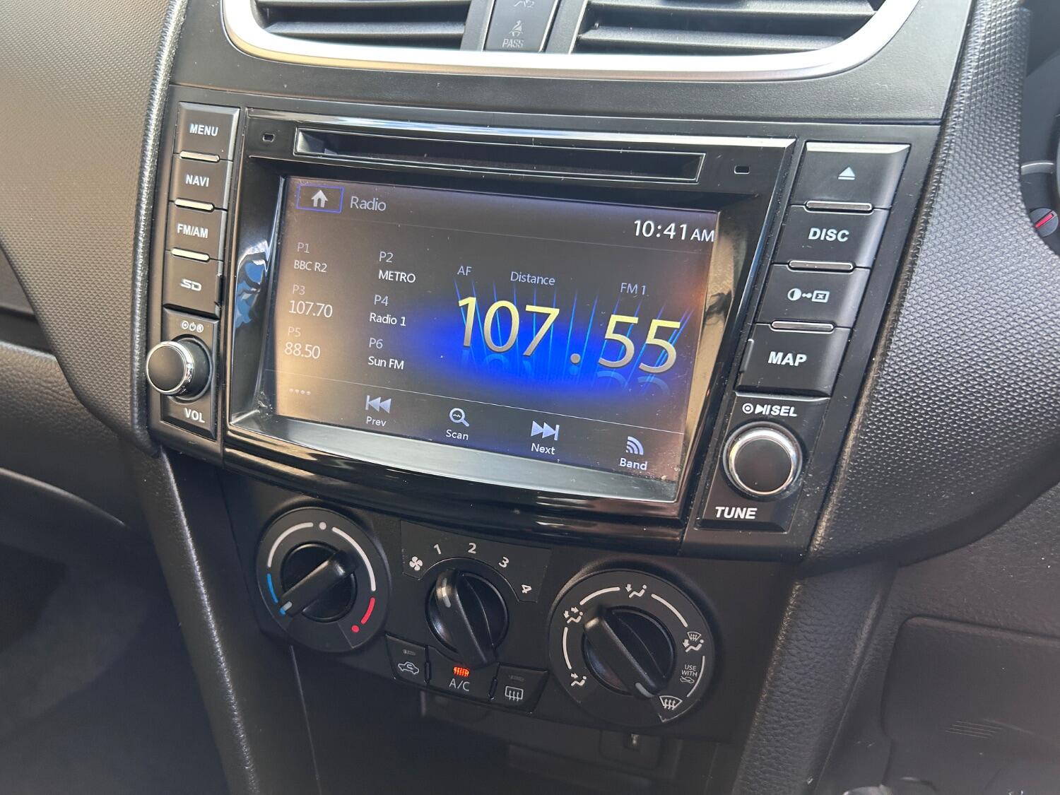 Used Suzuki Swift 2015 for sale - 76120310: Photo 24