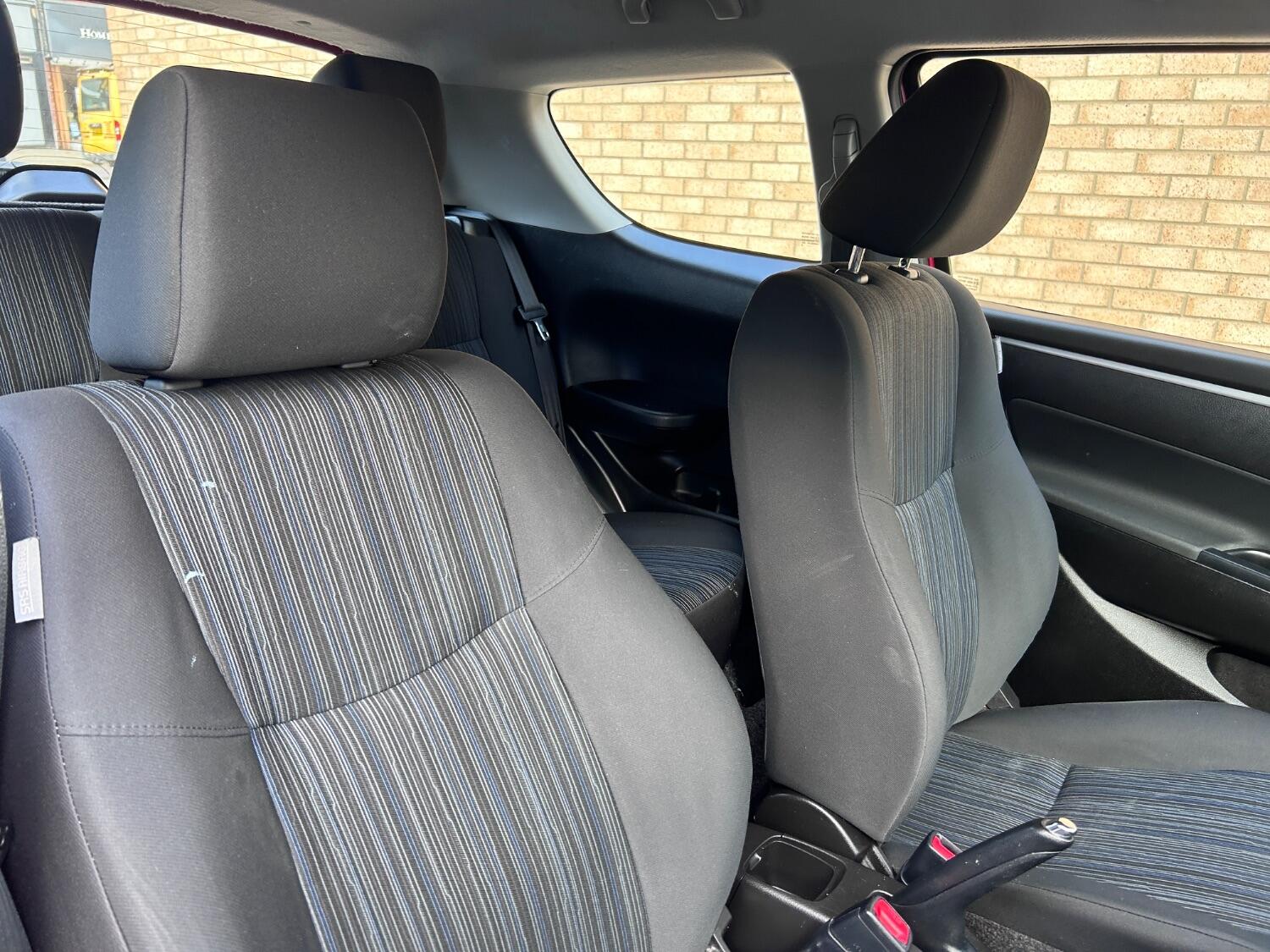 Used Suzuki Swift 2015 for sale - 76120310: Photo 31