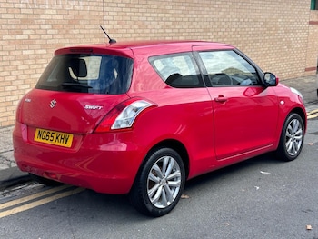 Used Suzuki Swift 2015 for sale - 76120310: Photo