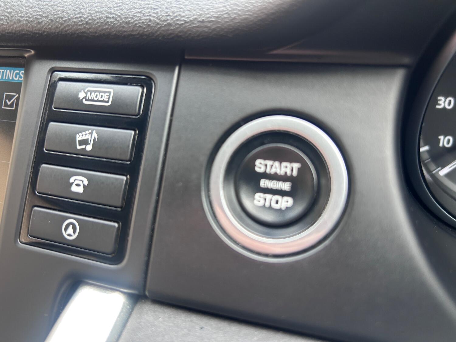 Used Land Rover Discovery Sport 2017 for sale - 77464921: Photo 31