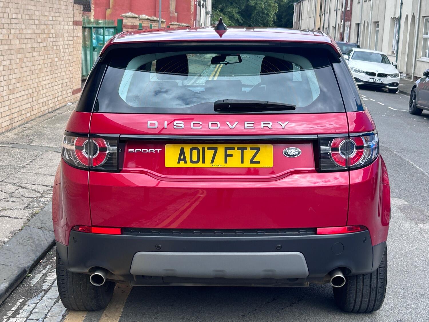 Used Land Rover Discovery Sport 2017 for sale - 77464921: Photo 4