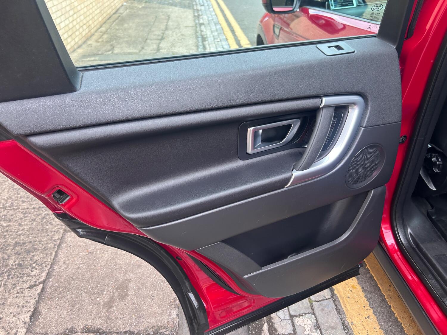 Used Land Rover Discovery Sport 2017 for sale - 77464921: Photo 44