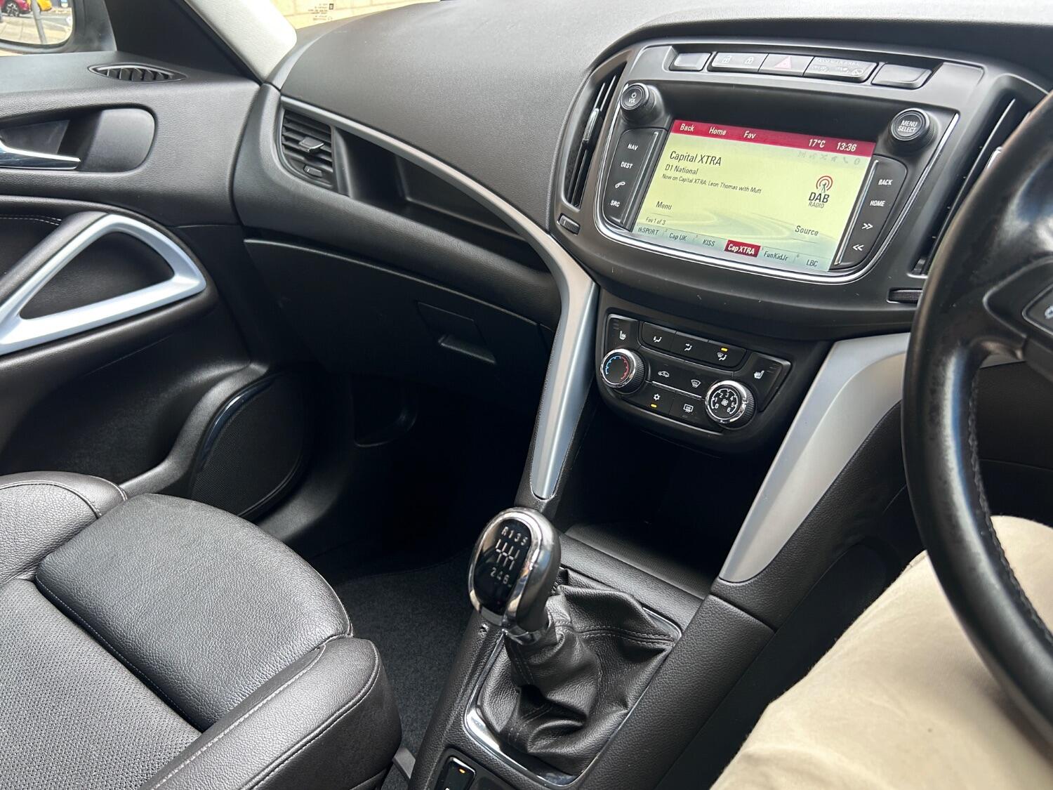 Used Vauxhall Zafira Tourer 2016 for sale - 76769399: Photo 26