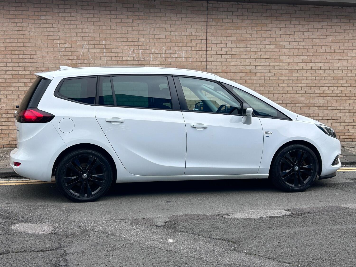 Used Vauxhall Zafira Tourer 2016 for sale - 76769399: Photo 3