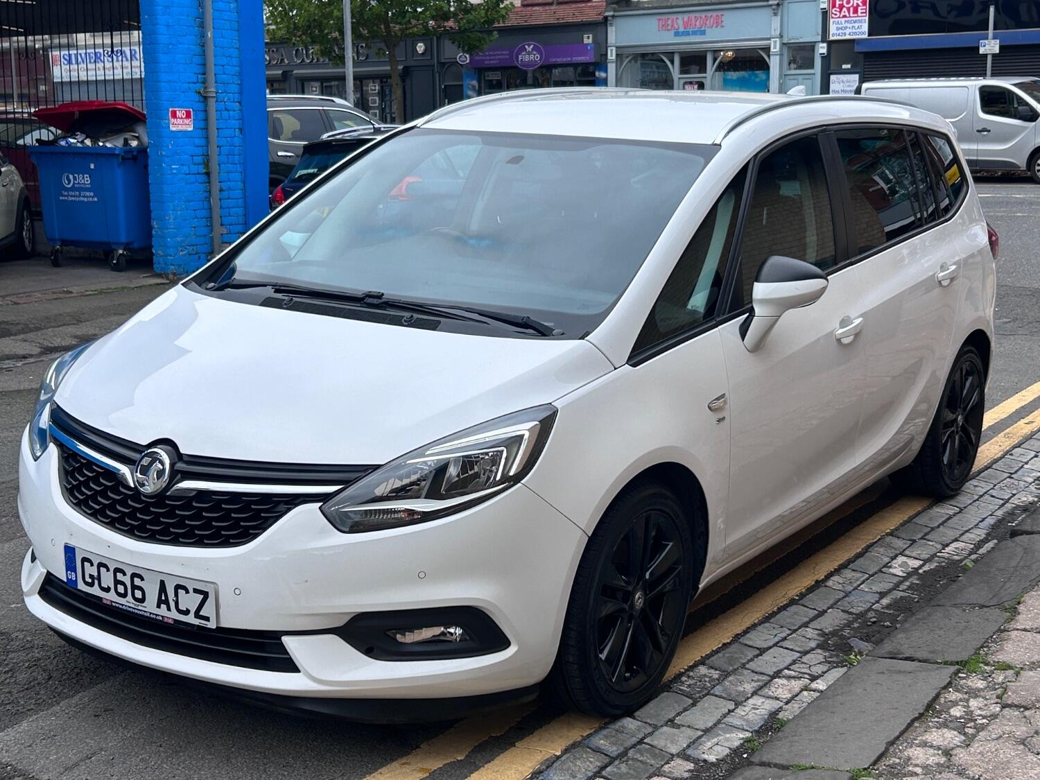 Used Vauxhall Zafira Tourer 2016 for sale - 76769399: Photo 7