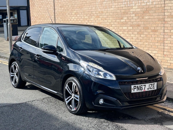 Used Peugeot 208 2017 for sale - 76198169: Photo 2