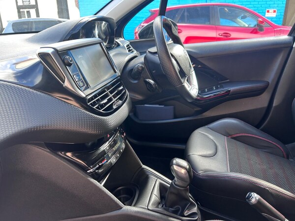 Used Peugeot 208 2017 for sale - 76198169: Photo 36