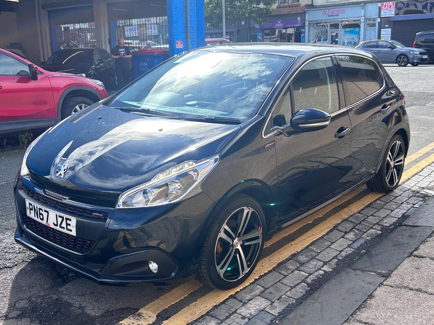 Used Peugeot 208 2017 for sale - 76198169: Photo 8